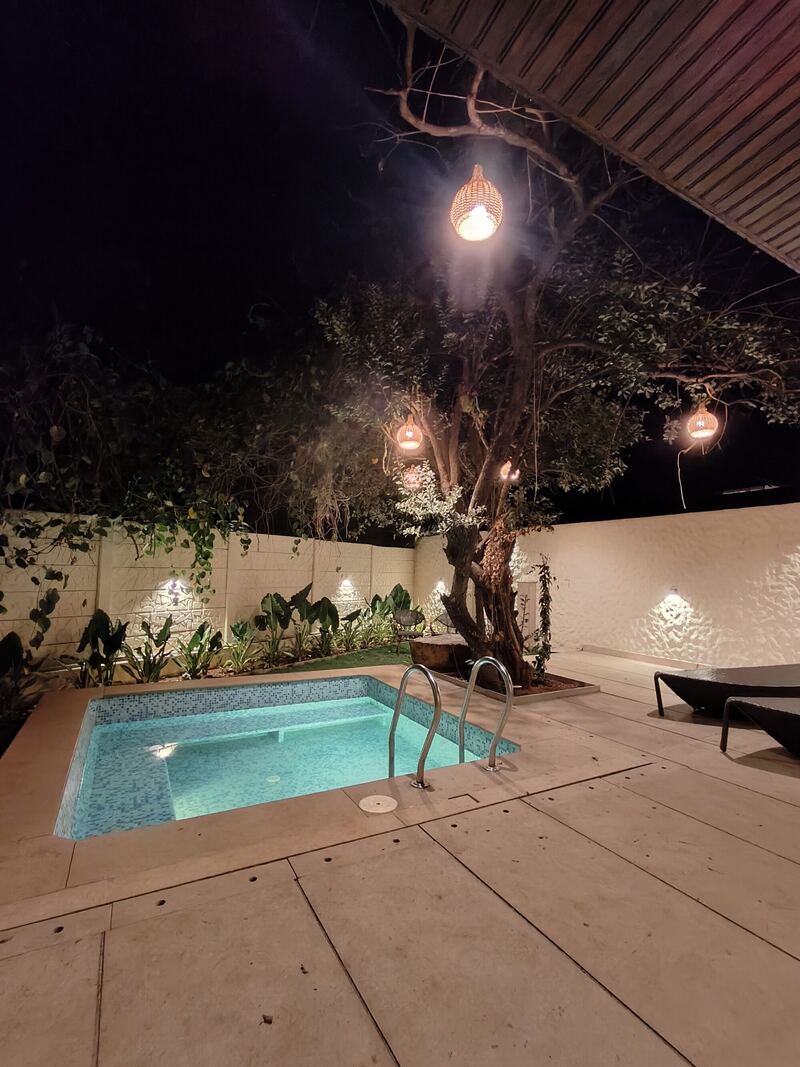 Oasis Suite, private heated plunge pool at Seven Seeds Countryside, Mulshi (photo 1)