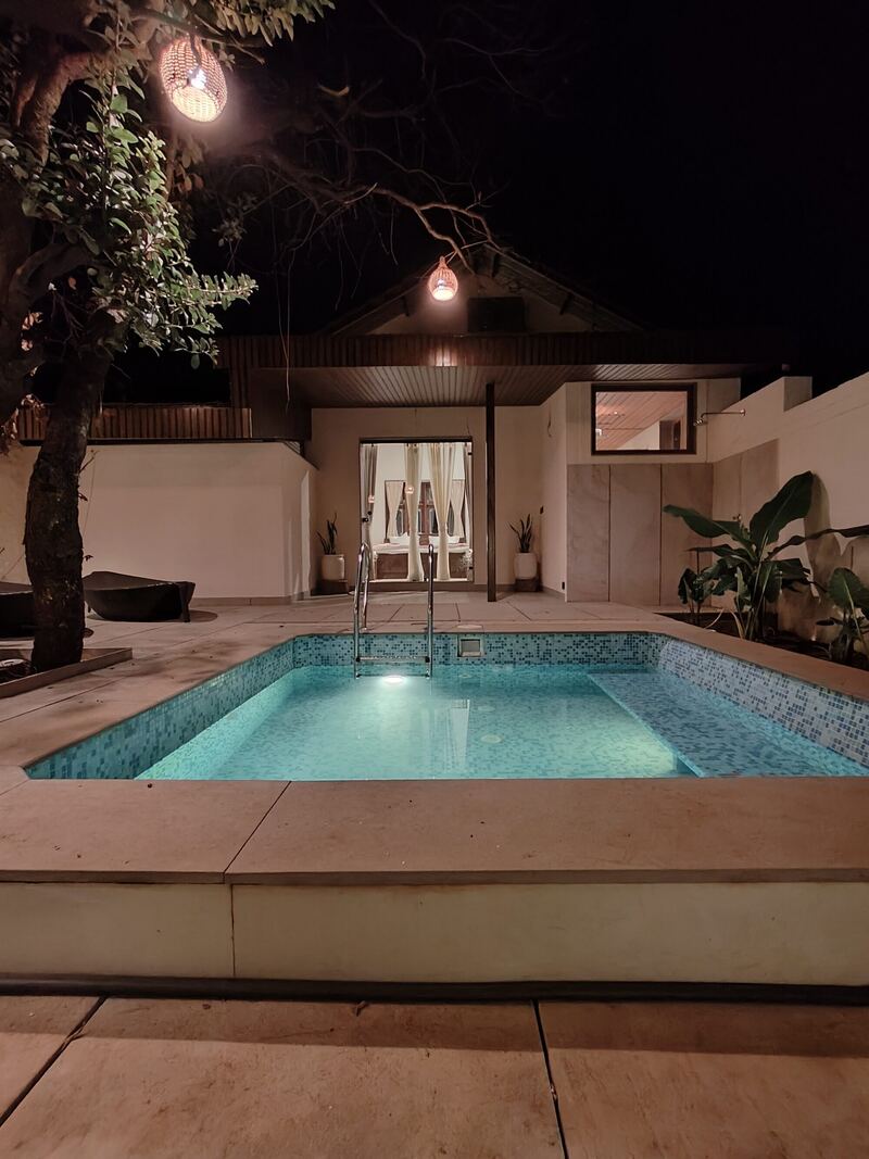 Oasis Suite, private heated plunge pool at Seven Seeds Countryside, Mulshi (photo 4)